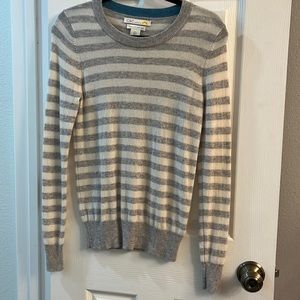 100% 2-Ply Cashmere Grey Striped Crewneck Sweater